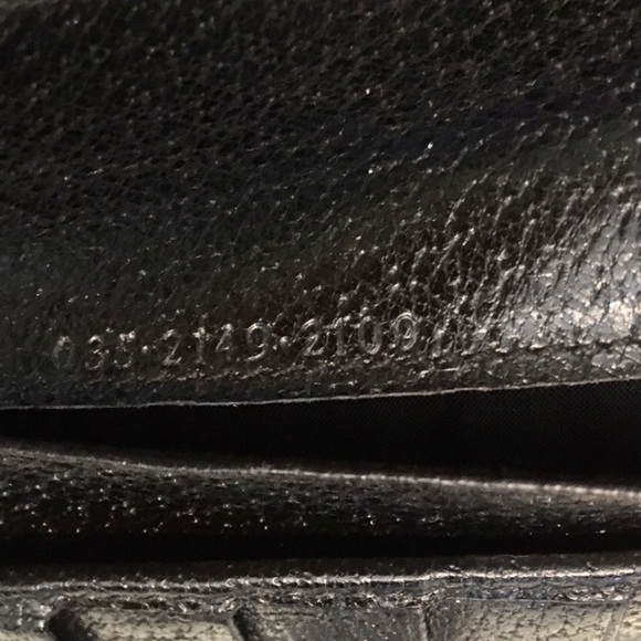 Authentic Gucci Wallet - Picture 4 of 8